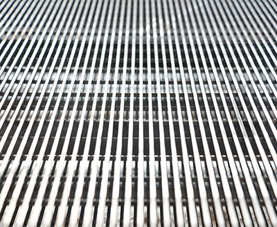 Grille vibrating screen mesh