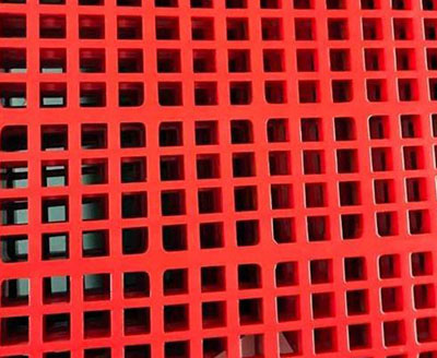 Polyurethane vibrating screen mesh