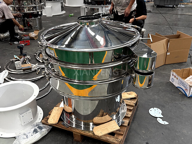 Circular Vibrating Screen - Full Machine Stainless Steel Material Real Shot Image for Industrial Sieving