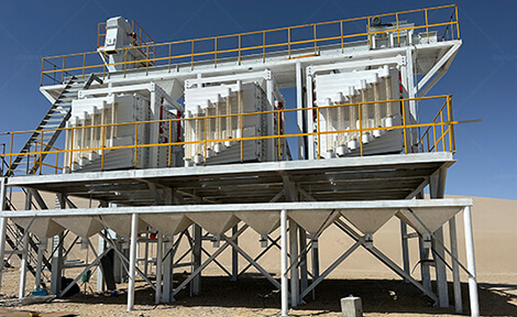 Gyratory sifter for frac sand